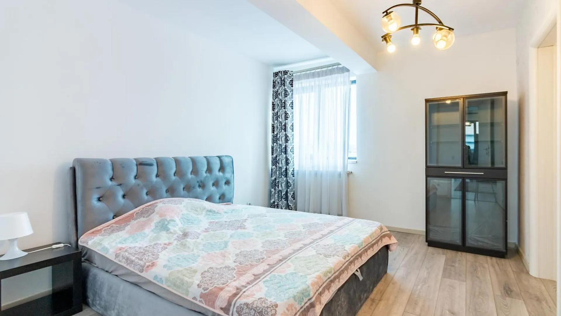 Apartament Rafinat 4 Camere In Nord location